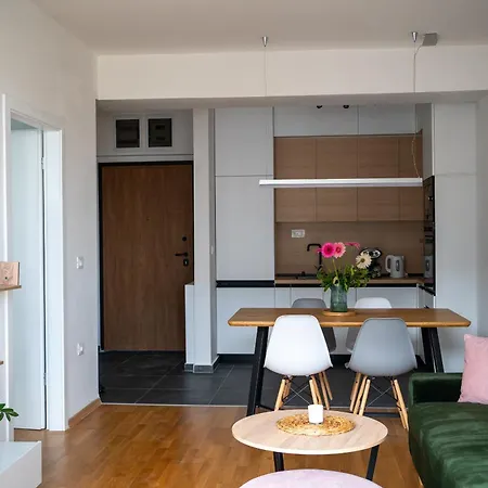Wind Down Apartment In Skopje Exterior photo