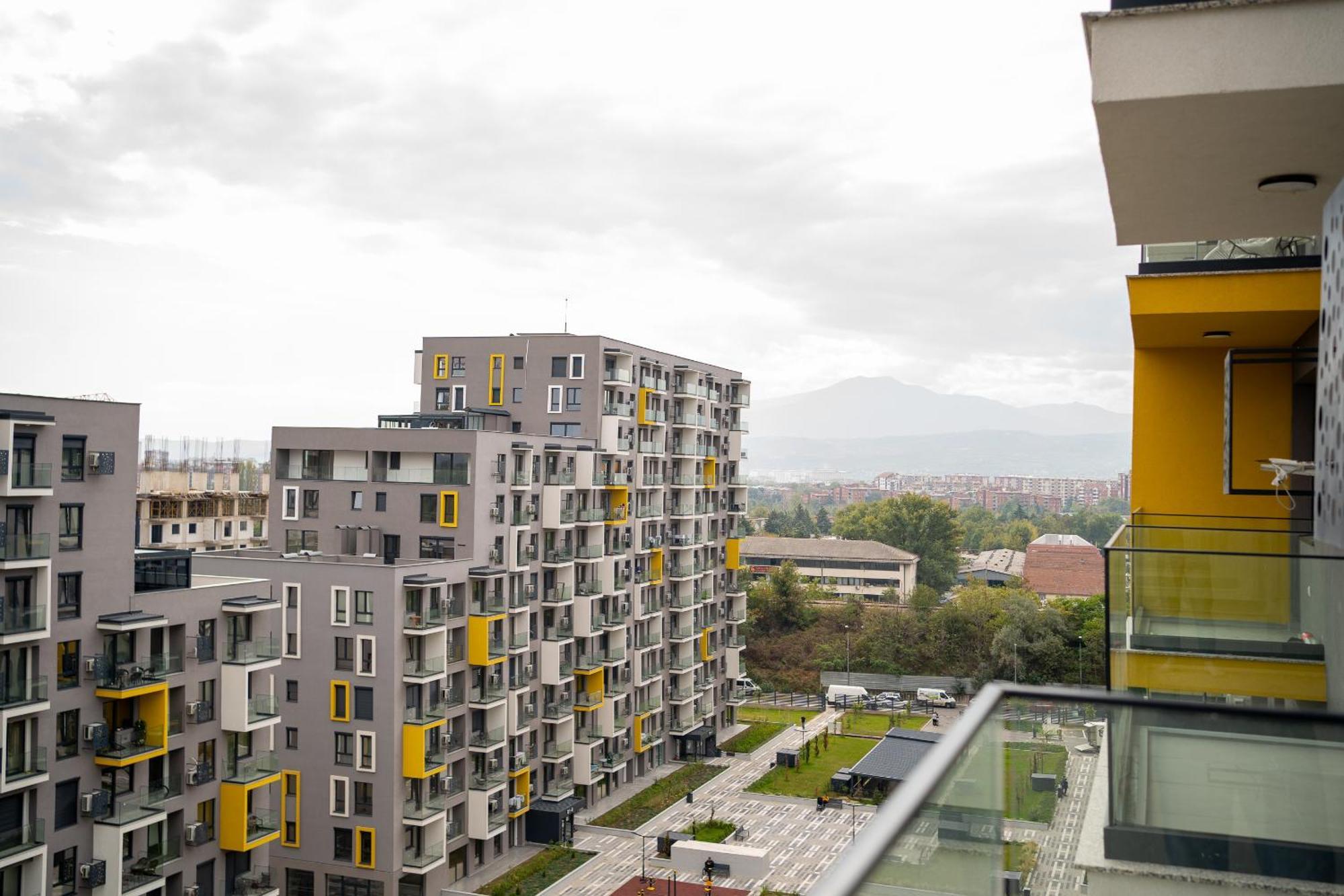 Wind Down In Apartament